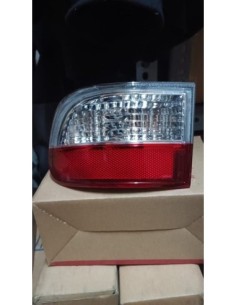 FOCO REFLECTANTE TRASERO IZQUIERDO MAZDA BT50 2013 - 2020
