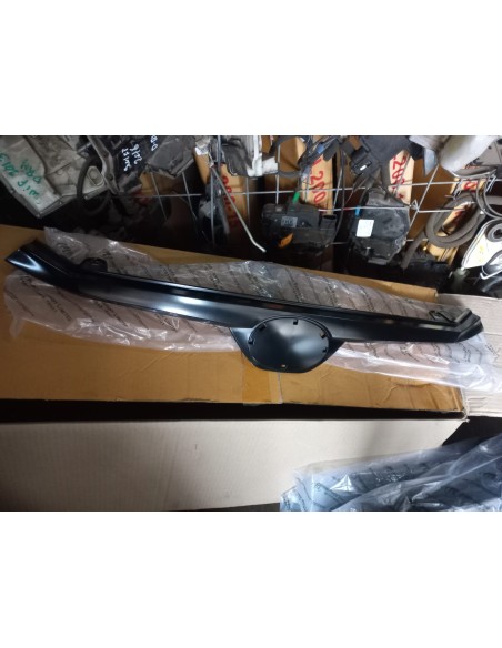 MASCARA TOYOTA RAIZE 2021 - 2023 NEGRO