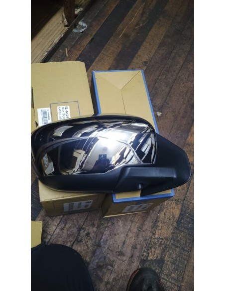 ESPEJO PUERTA DERECHO NISSAN NP300 2015 - 2020 ELéCTRICO CROMADO