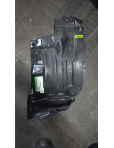 GUARDAFANGO DELANTERO IZQUIERDO MITSUBISHI L200 2007 - 2014 PRIMERA PARTE