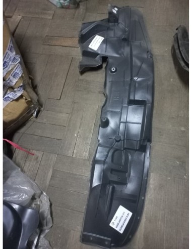 GUARDAFANGO DELANTERO DERECHO FORD RANGER 2010 - 2012 ARGENTINO NEGRO