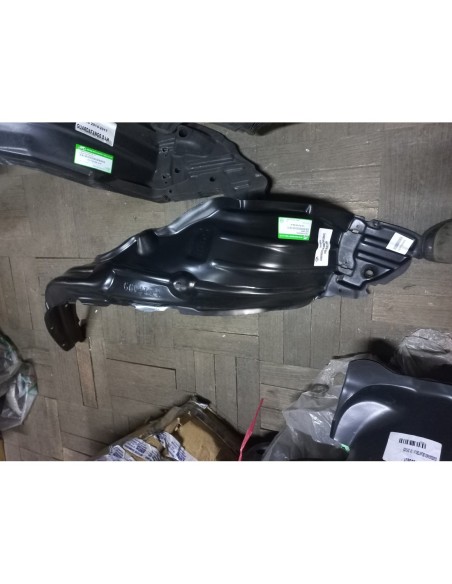 GUARDAFANGO DELANTERO DERECHO TOYOTA YARIS 2006 - 2012 SEDAN