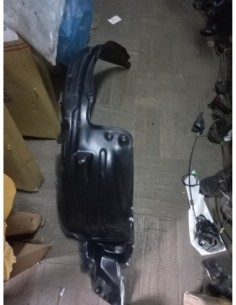 GUARDAFANGO DELANTERO DERECHO TOYOTA HILUX 2008 - 2011 NEGRO