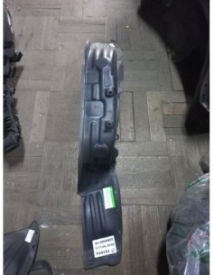 GUARDAFANGO TRASERO DERECHO TOYOTA HILUX 2007 - 2015 NEGRO