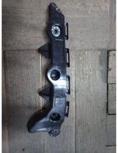 MENSULA DE PARACHOQUE TRASERO DERECHO TOYOTA RAIZE 2022 - 2024 NEGRO