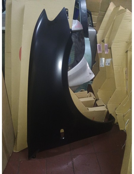 TAPABARRO DERECHO MITSUBISHI L200 2010 - 2015 SIN HOYO MOLDURA