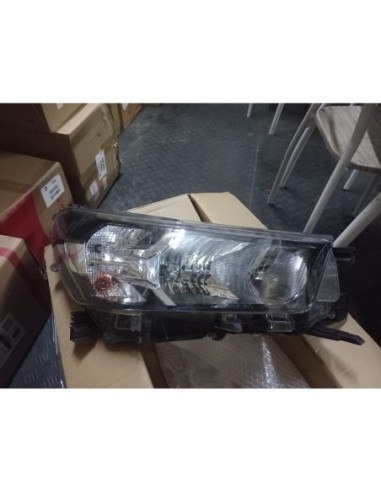 OPTICO DERECHO TOYOTA HILUX 2021 - 2022 SIN LUPA