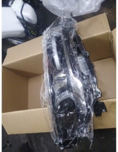 OPTICO DERECHO TOYOTA HILUX 2019 - 2021 LED-LOGO