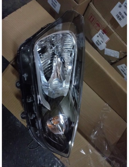 OPTICO DERECHO HYUNDAI VERNA 2020 - 2023 SIN LUPA