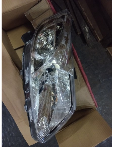 OPTICO DERECHO CHEVROLET SAIL 2010 - 2014 CLARO