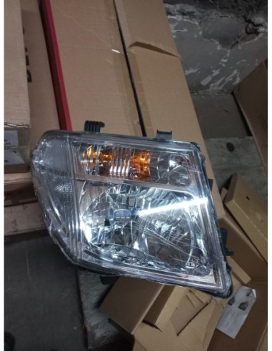 OPTICO DERECHO NISSAN NAVARA 2006 - 2015 CON LUZ INTERMITENTE