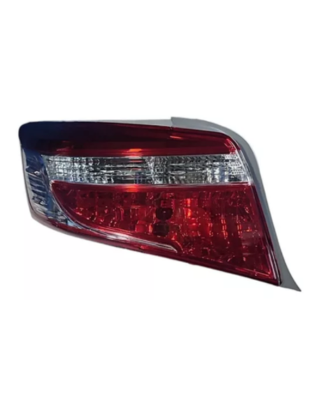 FOCO TRASERO IZQUIERDO TOYOTA YARIS 2013 - 2017 SEDAN