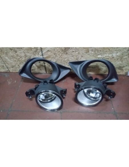 KIT DE NEBLINEROS NISSAN VERSA 2012 - 2014