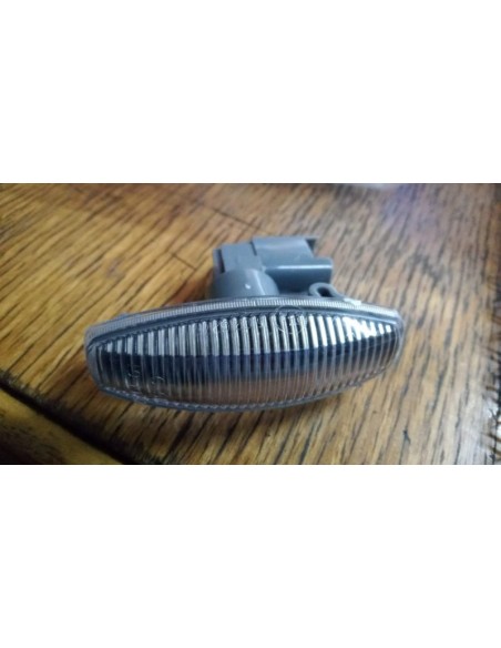 FOCO TAPABARRO DERECHO TOYOTA HILUX 2016 - 2023 RH - LH