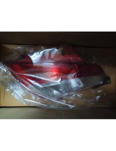 FOCO TRASERO DERECHO SUZUKI SWIFT 2012 - 2017