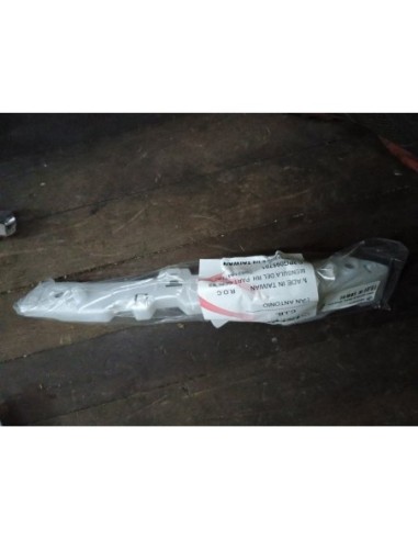 MENSULA DE TAPABARRO DERECHO PEUGEOT PARTNER 2019 - 2020