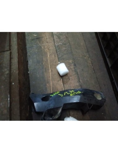 MENSULA DE TAPABARRO DERECHO CHEVROLET DMAX 2015 - 2017
