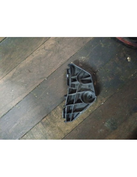 MENSULA DE PARACHOQUE TRASERO DERECHO TOYOTA COROLLA 2008 - 2014