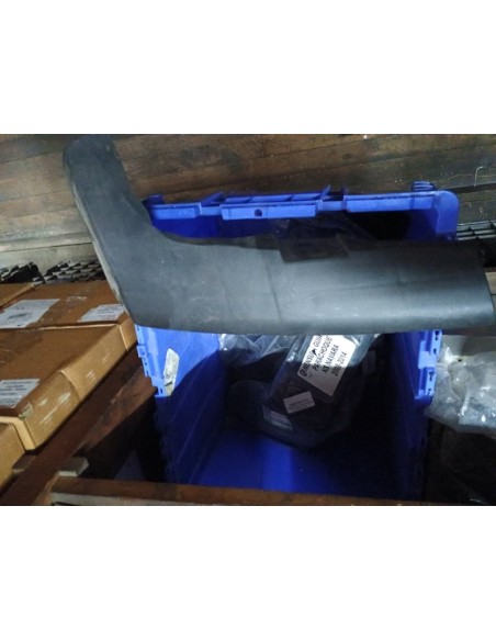 MéNSULA GUíA PARACHOQUES NISSAN NAVARA 2008 - 2014