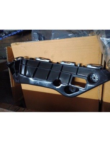 MENSULA DE TAPABARRO DERECHO TOYOTA RAV4 2013 - 2015
