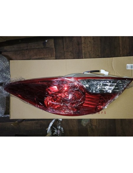 FOCO TRASERO DERECHO HYUNDAI ACCENT RB 2012 - 2017