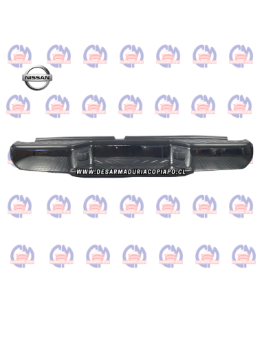 PARACHOQUE TRASERO NISSAN NAVARA 2005 - 2015 CROMADO