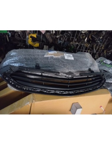 MASCARA CHEVROLET ONIX 2015 - 2018 NEGRO