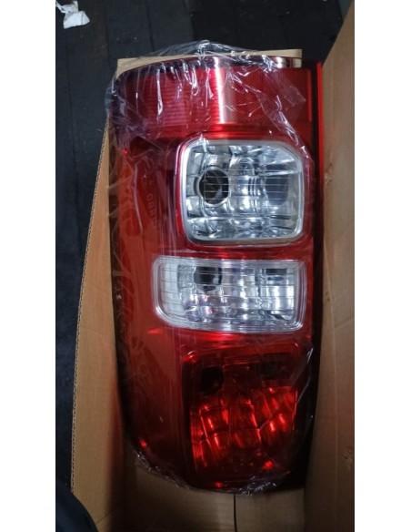 FOCO TRASERO DERECHO CHEVROLET COLORADO 2019 - 2024