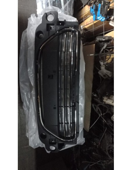 MASCARA PEUGEOT 301 2013 - 2017 NEGRO CROMADO