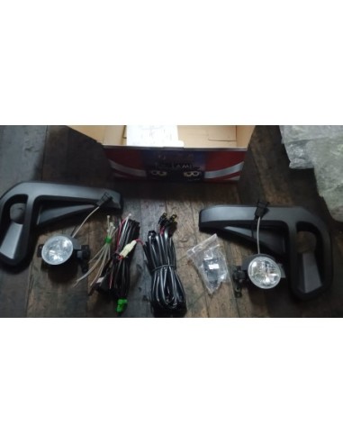 KIT DE NEBLINEROS TOYOTA HILUX 2021 - 2022