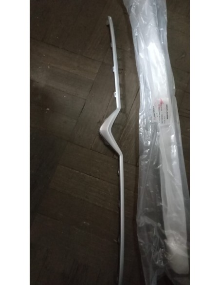 BISEL INFERIOR DE MASCARA CITROEN BERLINGO 2019 - 2022 GRIS