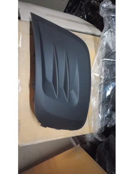 TAPA DE NEBLINERO IZQUIERDO PEUGEOT PARTNER 2016 - 2018 NEGRO