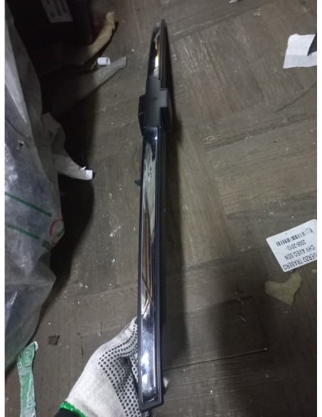 BISEL SUPERIOR DE MASCARA CHEVROLET DMAX 2006 - 2009 NEGRO CROMADO