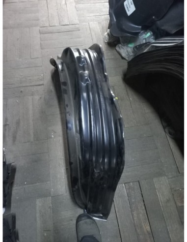 GUARDAFANGO TRASERO DERECHO TOYOTA HILUX 2016 - 2020 4X2 ANGOSTO