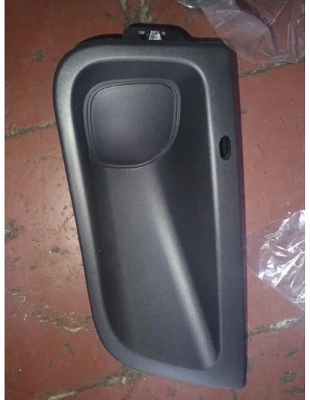 TAPA DE NEBLINERO IZQUIERDO PEUGEOT PARTNER 2020 - 2024