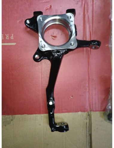 MUÑON DELANTERO IZQUIERDO TOYOTA HILUX 2016 - 2018