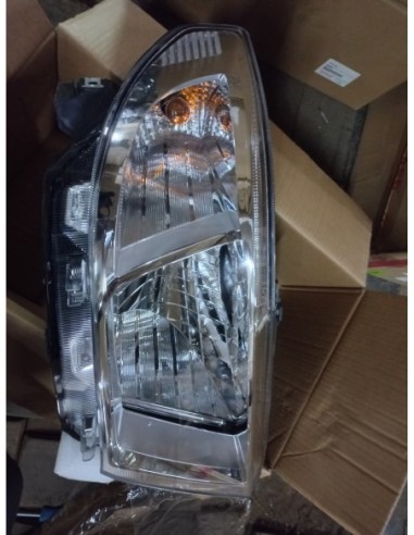 OPTICO DERECHO CHEVROLET N400 2020 - 2023 SIN LUPA