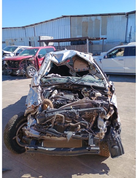 NISSAN NAVARA 2022%separator% %shop-name%