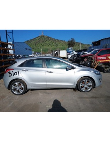 HYUNDAI I30 2015%separator% %shop-name%
