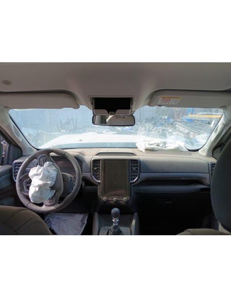 FORD RANGER PICK UP DOBLE CABINA 2024 4X2 2 MECANICA DIESEL