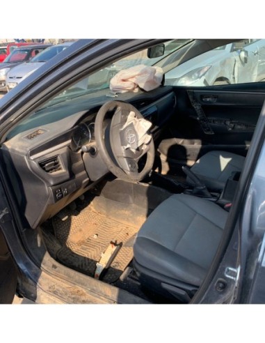 TOYOTA COROLLA 2015%separator% %shop-name%