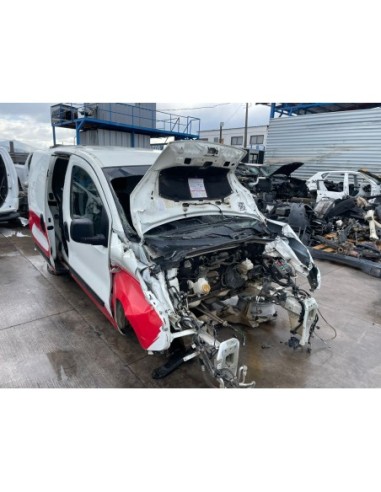 RAM VAN 700 2023%separator% %shop-name%