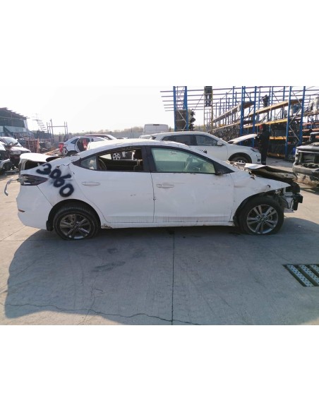 HYUNDAI ELANTRA 2018%separator% %shop-name%