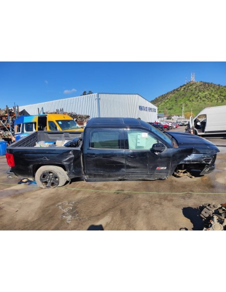 CHEVROLET SILVERADO 2018%separator% %shop-name%