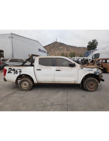 NISSAN NP300 2016%separator% %shop-name%