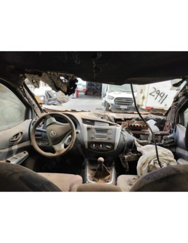 NISSAN NP300 2016%separator% %shop-name%