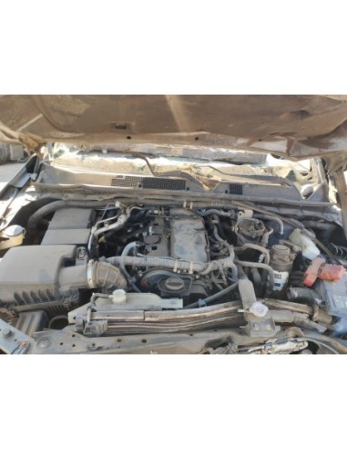 NISSAN NP300 2016%separator% %shop-name%