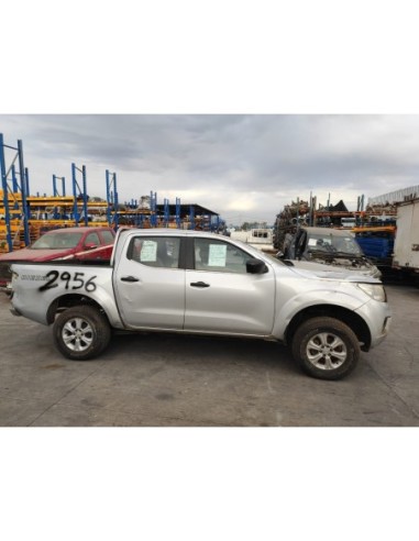 NISSAN NP300 2018%separator% %shop-name%