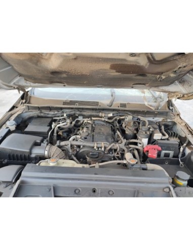 NISSAN NP300 2018%separator% %shop-name%