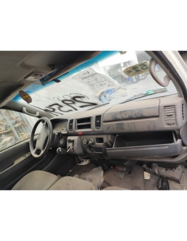 TOYOTA HIACE 2018%separator% %shop-name%